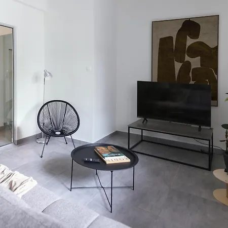 Central Urban Retreat-3