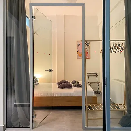 Central Urban Retreat-2